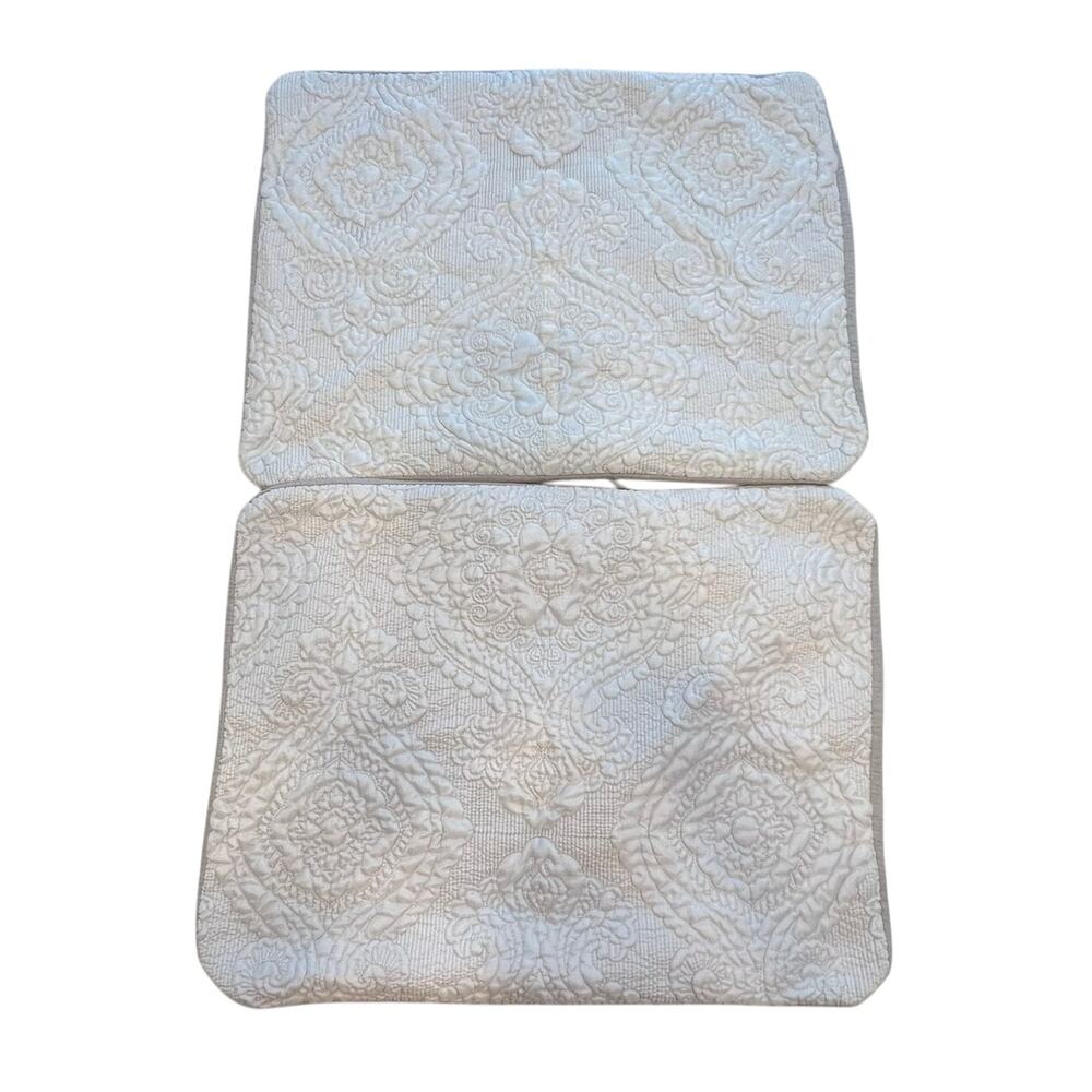 Nicole Miller Home‎ Artelier Cream Pillow Shams Standard 2 Piece Set Quilted